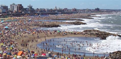 The beaches in the south of argentina are colder, except for las grutas (río negro) that are warmer than someone can expect due to its coordinates. Argentina - Tourist Destinations