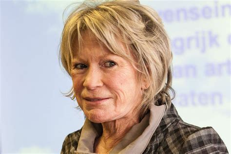 Acteurs (1 vrouw, 2 mannen). Actrice Chris Lomme is Brusseleir van 't joêr - Film ...