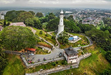 Tempat menarik di bukit melawati kuala selangor. Bukit Malawati | Portal Rasmi Majlis Daerah Kuala Selangor ...