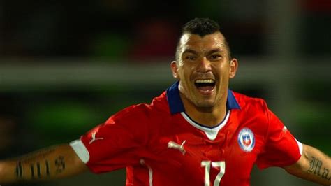 Este jueves, luego del partido que argentina y chile disputaron en la provincia de santiago del estero. (Foto) El nuevo tatuaje de Gary Medel - TeCache.cl