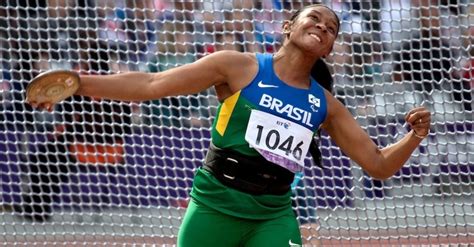 Jun 02, 2021 · revista de imprensa liliana cá conquistou a medalha de prata no lançamento do disco em montreuil a atleta portuguesa, já qualificada para os jogos olímpicos, ficou em segundo lugar na prova de lançamento do disco do meeting de montreuil, em frança. Jogos Paraolímpicos de Londres - 8º dia - Fotos - UOL ...