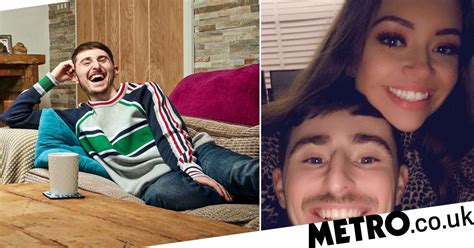 Together with wife linda and her son george gilbey. Gogglebox star Pete Sandiford shares loved up selfie with girlfriend | Metro News