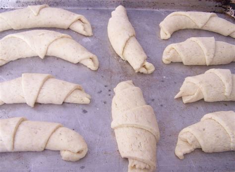 Melbourne is a great place for gluten free, but if you search 'melbourne gluten free' so many places will come up that it can be hard to know where to start! Incredibly Easy Gluten Free Crescent Rolls, aka almost ...