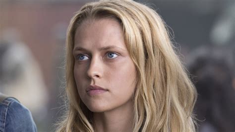 R only has eyes for teresa palmer. Teresa Palmer - Warm Bodies Interview HD - YouTube