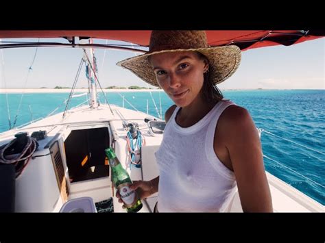 Fancy an evening sailing cruise? barefoot sailing adventures videos, barefoot sailing ...