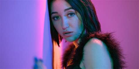 Noah cyrus)rence, noah cyrus • expensive (feat. Noah Cyrus, Dunno: traduzione e testo - Ravengami