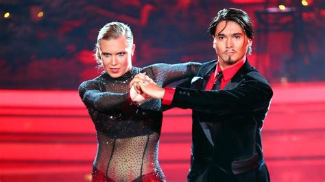 Upload, livestream, and create your own videos, all in hd. Let's Dance: Magdalena Brzeska ertanzt den Sieg ...