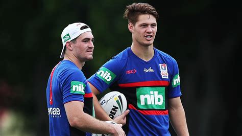 May 30, 2021 · tex hoy replaces ponga at fullback with connor watson replacing mann. NRL 2018: Newcastle Knights fullback and five-eighth ...