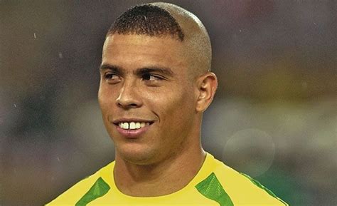 Gervais yao kouassi (born 27 may 1987), better known as gervinho, is an ivorian footballer who plays as a forward for italian club parma and the ivory coast national team. 10 Beauty Moments In Sports. See Who Has The Funkiest ...