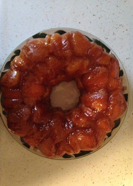 Work quickly with the refrigerated dough, because it will rise better if it's still cool when the pan goes into the oven. Monkey Bread With 1 Can Of Biscuits - Easy Monkey Bread ...