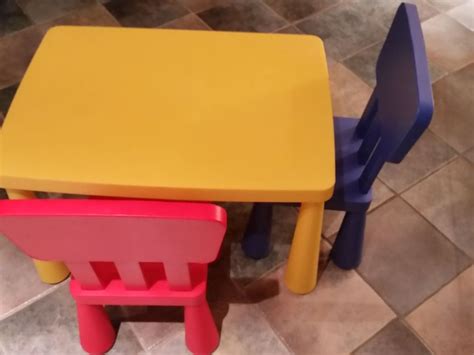 Kindertisch flisat kindertisch flisat kindertische ikea kindertisch flisat 37 clevere arten dein leben mit ikea sachen zu organisieren kindertisch mit 2 stühlen lätt weiß kiefer kindertisch flisat. Kindertisch und 2 Stühle von Ikea kaufen auf Ricardo