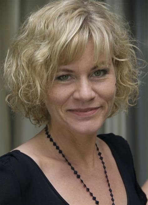 45 jahre später ist polizeiruf 110 eines der erfolgreichsten krimiformate im deutschen fernsehen. Anne Kasprik peoplecheck.de