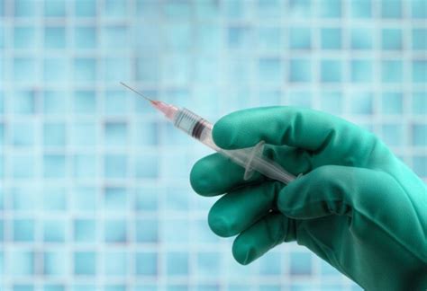 Przeczytaj, co powinieneś wiedzieć o szczepionce terminach szczepień. Masowe szczepienia przeciw COVID-19: rusza rejestracja - Grójec