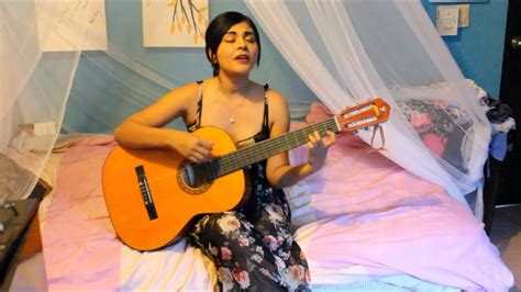 ♬ poniendo la mano sobre el corazón quisiera cantarte toda una canción que tu eres mi cielo todo mi. Como Soy Ximena Sariñana Cover - YouTube