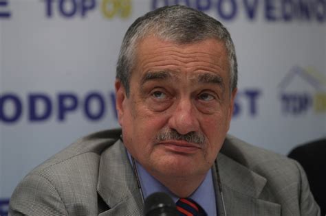 Schwarzenberg v české republice restituoval majetek orlické části svého rodu. Rozhledy 010: Dnes slaví narozeniny Karel Schwarzenberg