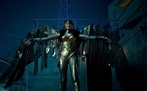 Runtime critic reviews for wonder woman 1984. Wonder Woman 1984 (WW84) is now slated for December ...