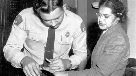 Nel 1865, a conclusione della guerra civile americana, gli stati uniti aboliscono la schiavitù. Supreme Court rejects appeal over Rosa Parks coat