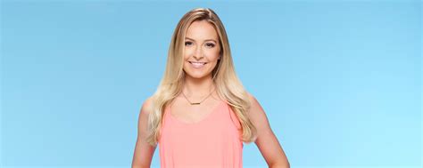 And elizabeth sandoz, carly waddell, the bachelor's jade roper ⋅ podcasts in this unfiltered podcast, two tv moms and a doula move past reality roses and get real dishing about motherhood, pregnancy, and pressing women's issues. Perfectly Imperfect Brittany : Nick Viall : The Bachelor Season 21