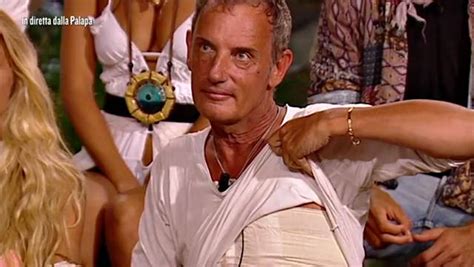 Isola dei Famosi: Cecilia Capriotti eliminata, nomination ...