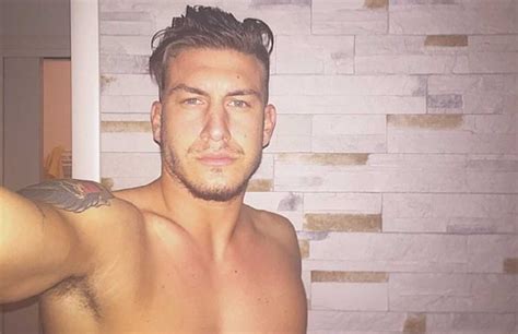 Finora alessandro si era rivelato come uno dei fidanzati più tranquilli di temptation island. Temptation Island: nomi, cognomi e profili Instagram dei ...