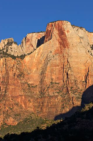 Zion's main canyon, zion national park resim: Sacred Cliffs | Zion National Park > Zion Canyon > Towers ...