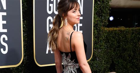 Последние твиты от dakota johnson (@isdakotajohnson). Messy Ponytail: So stylen wir den zerzausten Pferdeschwanz ...