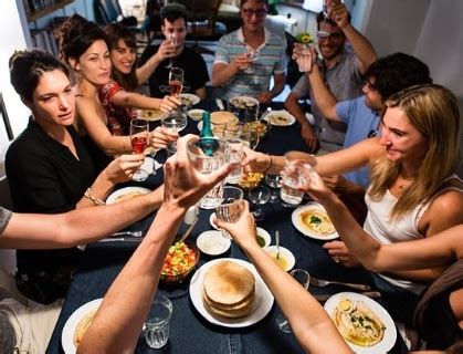 Ti aspettiamo al tourlè di la cena degli sconosciuti al tourlè di genova: La cena degli sconosciuti sbarca in Sicilia: 15 giugno ...
