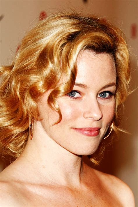 Elizabeth banks is an american actress who portrayed effie trinket in the hunger games film, the hunger games: Elizabeth Banks Wallpapers