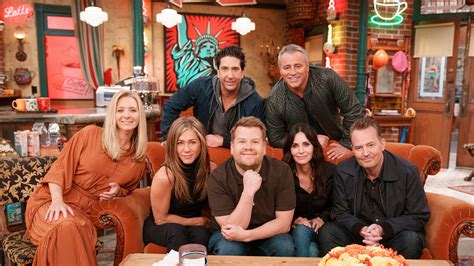 James corden heads to the warner brothers lot for an afternoon with the cast of friends. watch the late late show with james corden weeknights at 12:35 am et/11:35 pm ct. 'Friends' cast sings show's theme song with James Corden ...