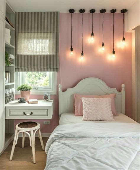 Gunakan elemen kayu pada desain kamar tidur minimalis. 37 Inspirasi Dekorasi Kamar Tidur Sempit Aesthetic Paling ...