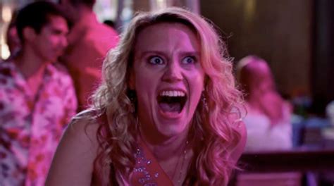 Kate McKinnon And Scarlett Johansson's Bachelorette Party Goes Very Wrong In 'Rough Night ...