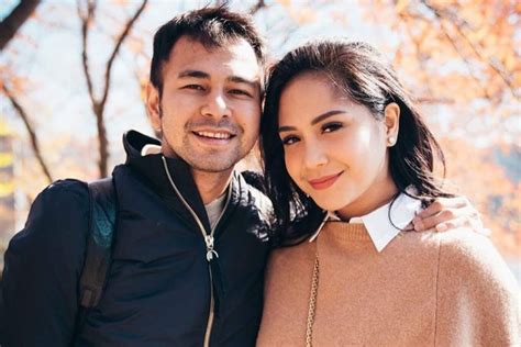 Pada foto raffi terlihat mencium raffatar saat sedang tidur pulas. Raffi Ahmad Ngomel, Nagita Slavina 'Bandel' Hingga Ditahan ...