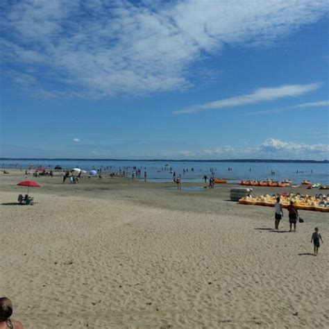 Play along with guitar, ukulele, or piano with interactive chords and diagrams. Photos à Plage Oka - Plage d'Oka