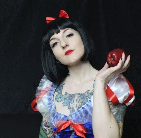 Your one stop shop for #hot #lewd #cosplay #sexy only rt the cosplayer's original tweets. 5 Hottest Cosplay Cam Girls 2019 | Adult Webcam Reviews