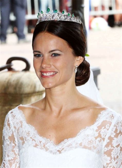 Prince carl philip and princess sofia, who wed in june, are due to welcome their little one in april. Casamento da Realeza | Sofia Hellqvist e Príncipe Carl ...