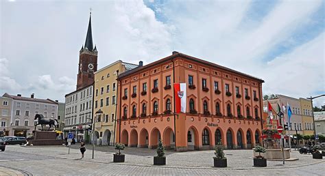 Otto, bertram, ehrentrud notrufeintegrierte leitstelle (feuerwehr, rettungsdienst, notarzt): Pfarrkirchen regional unterstüetzen - Rottal-Inn ...