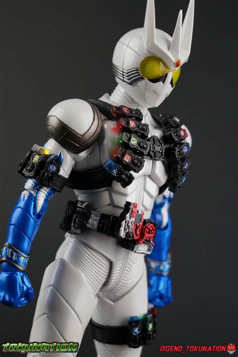 Kamen rider w returns kamen rider eternal. S.H. Figuarts Shinkocchou Seihou Kamen Rider Eternal ...