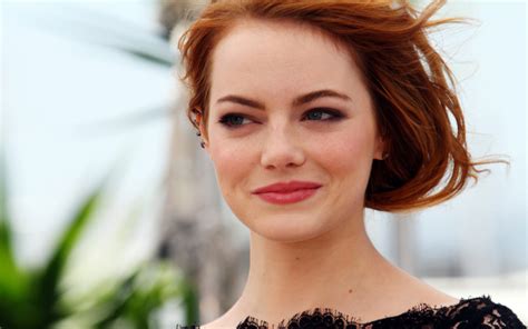 'cruella' tiene como fecha de estreno el 11 de junio de 2021. NEW CRUELLA POSTER TEASES EMMA STONE'S DISNEY VILLAINESS ...