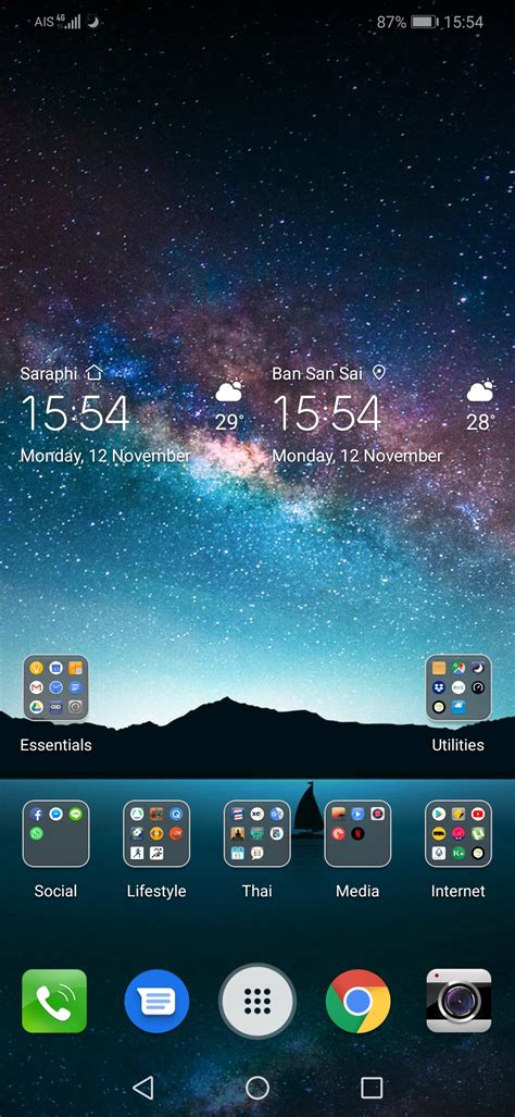 However, there are so many symbols on the iphone's top status bar, control center and other default apps like safari, photos, etc. help What's this crescent moon icon in the top left of ...