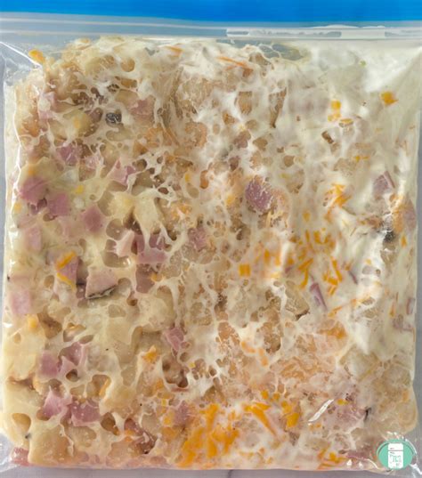 Sprinkle the cheese over the top and put back into the. What Seasonings Go In A Ham And Potato Casserole / Twice ...