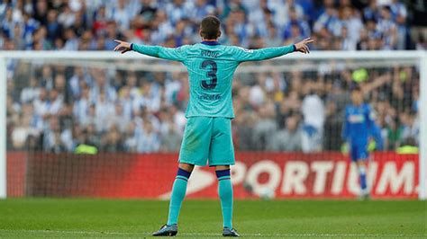 El fc barcelona se estrena este domingo en laliga ante la real sociedad (20.00 horas / movistar laliga) en un encuentro donde ronald koeman dará su primera alineación oficial de la temporada. Player ratings: Pique on form as Barcelona held at Real ...