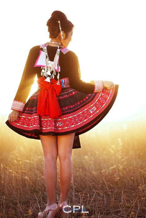 Pin by Cher Peek Lee on CPL photography | Hmong clothes, Hmong fashion ...
