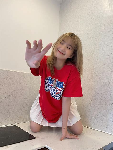 Bông, rồi, vui, cười, lây, há, đực, tí, cò v.v… đã làm nhiều người băn khoăn, khó chịu về cái tên của mình, nhất là khi lên thành thị sinh sống. Hot girl Tik Tok Lê Thị Khánh Huyền khoe clip chứa bàn tay ...