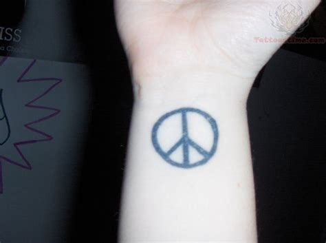 White ink peace and heart tattoo. 38 best Peace Tattoos On Wrist images on Pinterest | Peace ...