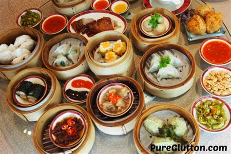 But i really couldn't resist the few, colorful ones i spotted when the dim sum trolley rolled pass. Top 10 Dim Sum in Petaling Jaya & Kuala Lumpur