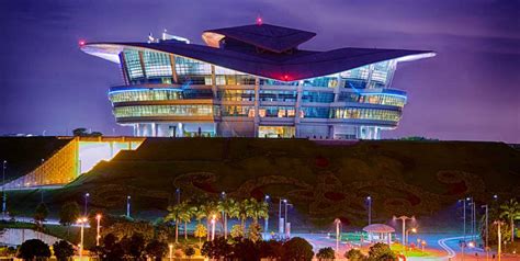 Связаться со страницей putrajaya international convention centre в messenger. Venue - Geosmart Asia 2017