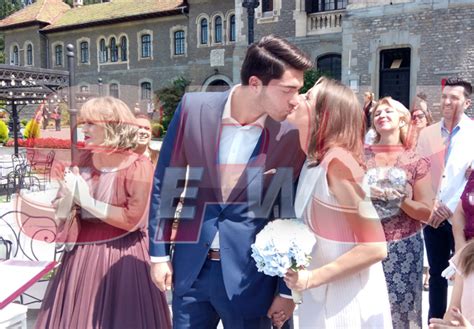 Toate ştirile despre ana maria brânză popescu în ziarul cuget liber online. Primele imagini de la nunta Anei Maria Brânză! Iată cât de ...
