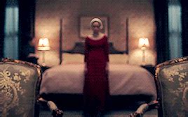 Season 4 of the #handmaidstale is coming april 28, only on @hulu. "The Handmaid's Tale" - The Last Ceremony | Totalitaire ...