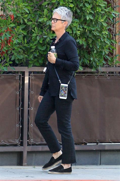 Born november 22, 1958) is an american actress, author, and activist. JAMIE LEE CURTIS Out Shopping in Beverly Hills 05/15/2017 ...