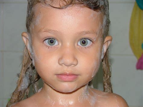At these circle jerks (cj) sites are only disputable/controversial texts. Little girl face | Chantal is 4 years old | Elena ...